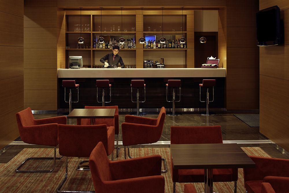 Holiday Inn Express Istanbul-Altunizade By Ihg Bagian luar foto